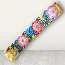 Load image into Gallery viewer, Embroidered 'HAT BANDS' , Handembroidred, Floral - 100% Wool