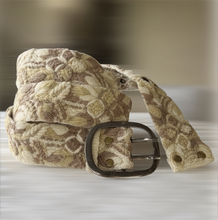 Load image into Gallery viewer, Peruvian Hand Embroidered Belt , Wool Belt, Statement Belt - Sandstone Meadow