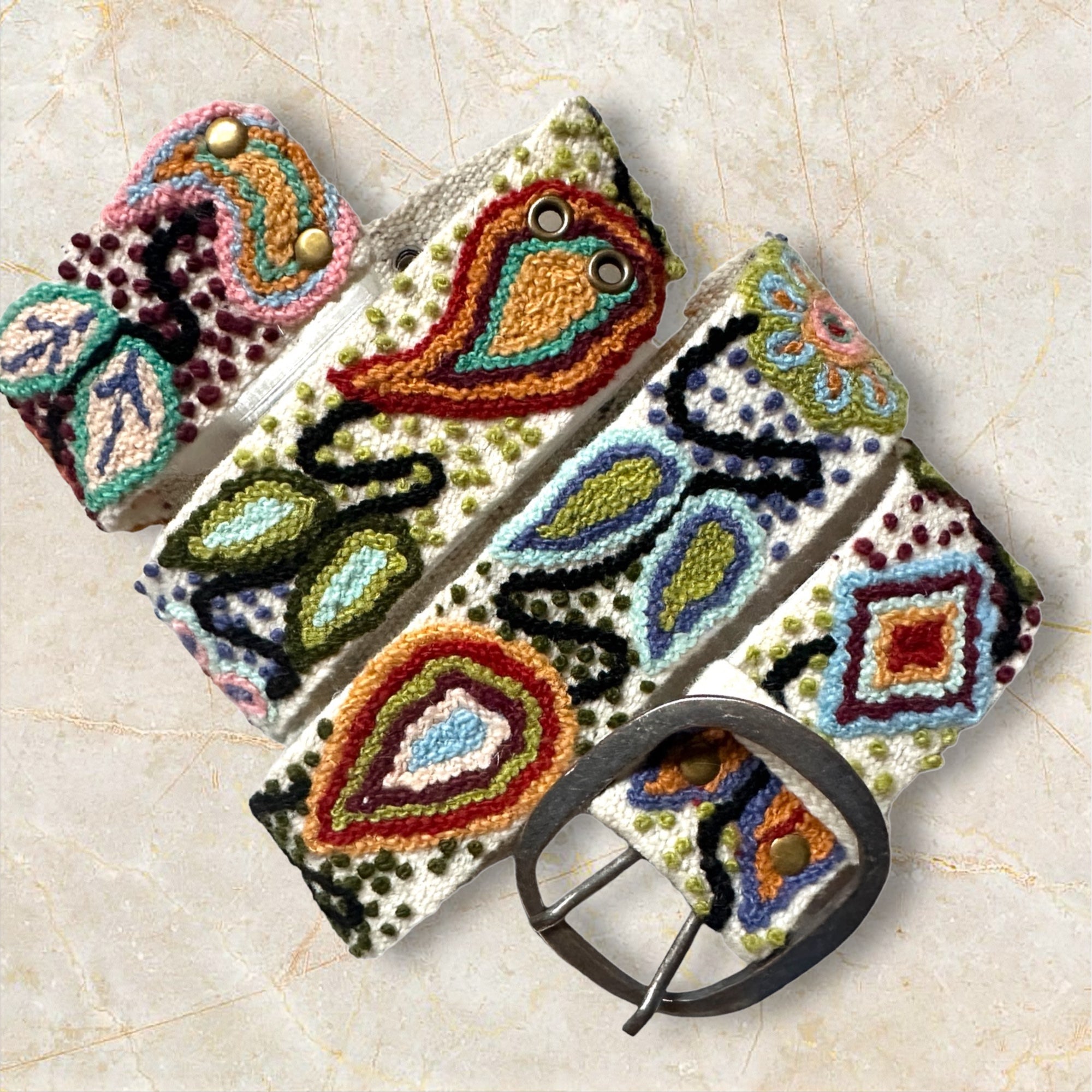 Hand embroidered belt Circle of Life Wide Embroidered Belt – Artesana Love main image 3